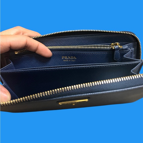 Prada Continental Wallet - Picture 6 of 10